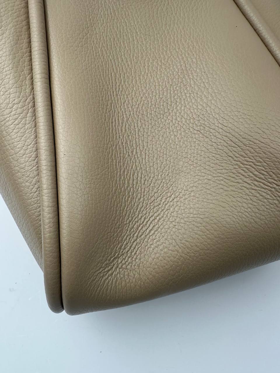 Sample Florence M Läderväska Ljustaupe ?