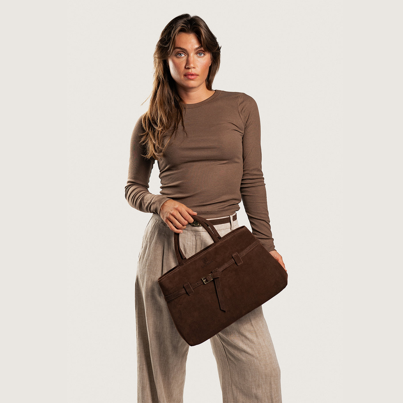 Bag "Pisa-Maxi" in suede, chocolate