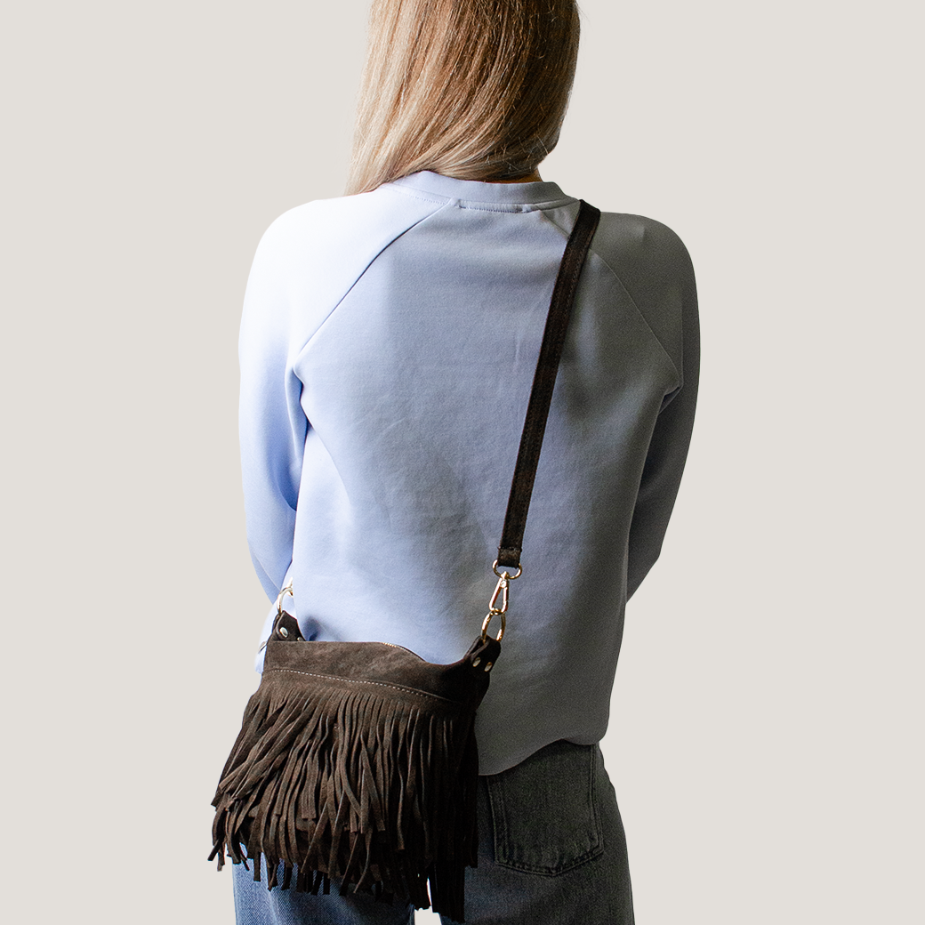 Väska i mocka "Cento" Espresso Ash