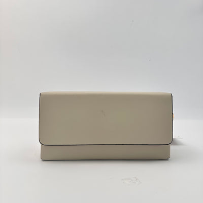 Sample 018