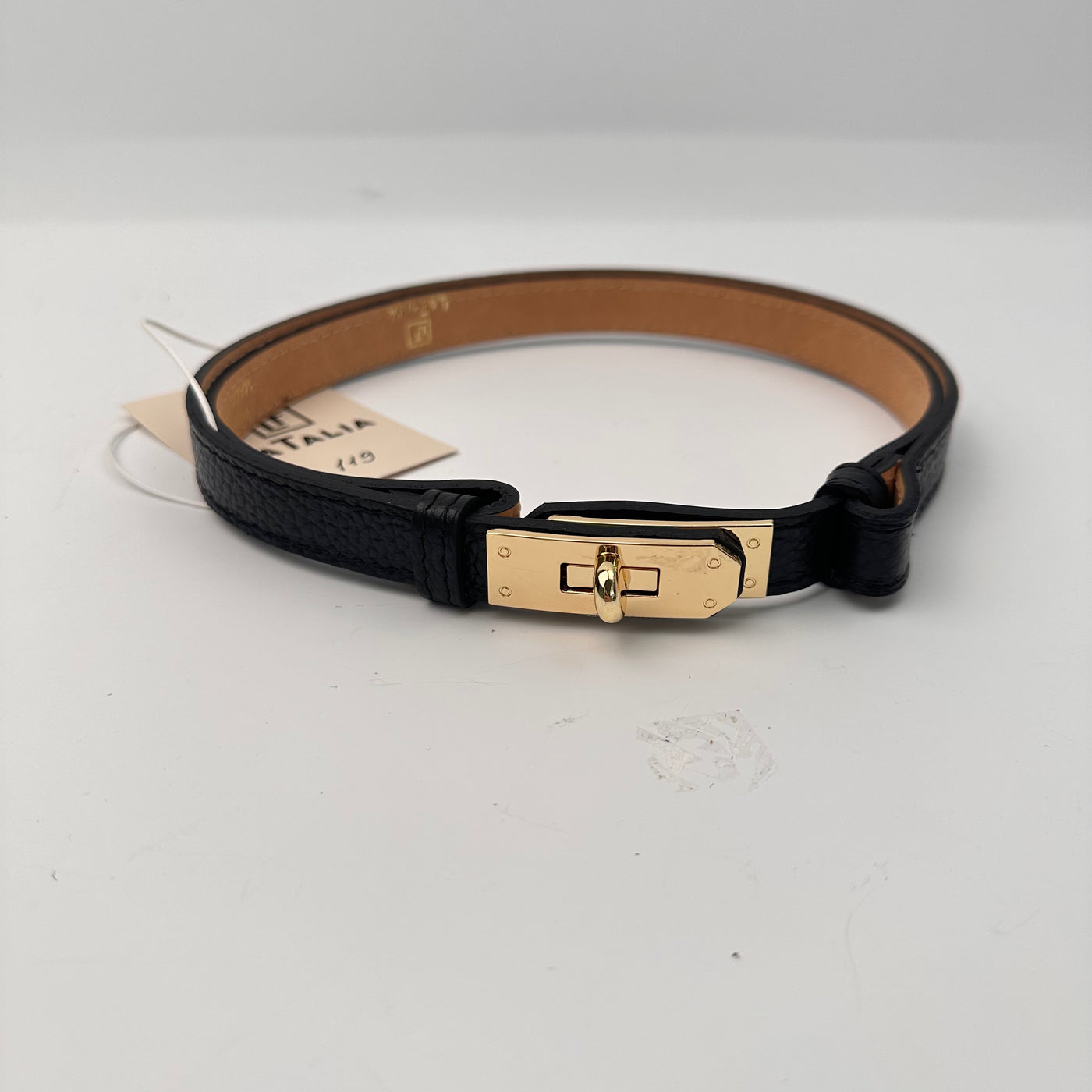Sample 015