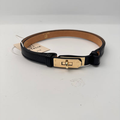 Sample 015