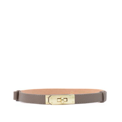 Leather belt with twist lock