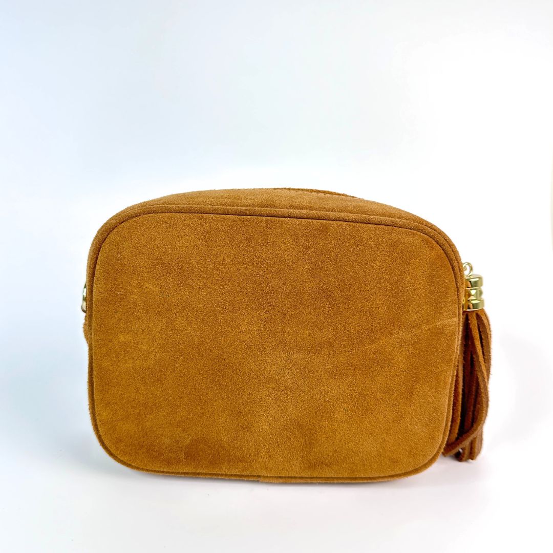 The camera bag in genuine leather, different colors
