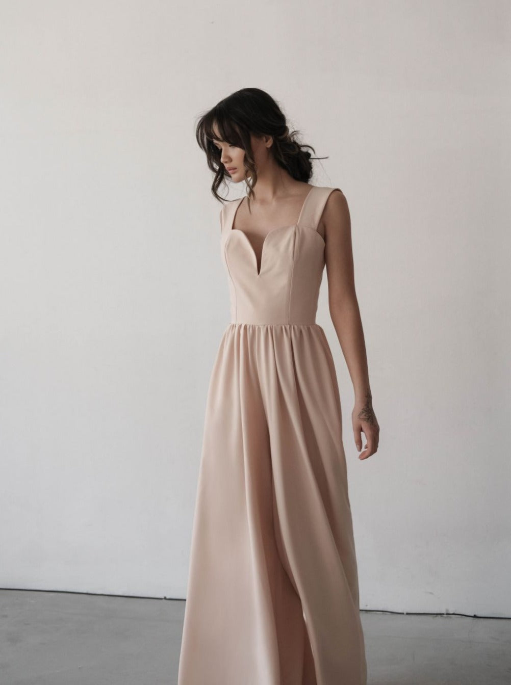 Jumpsuit med vida ben "Wanna it", Beige - Latalia.se