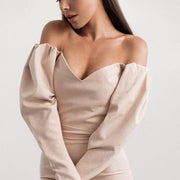 Figursydd mini-klänning "Little", Beige - Latalia.se