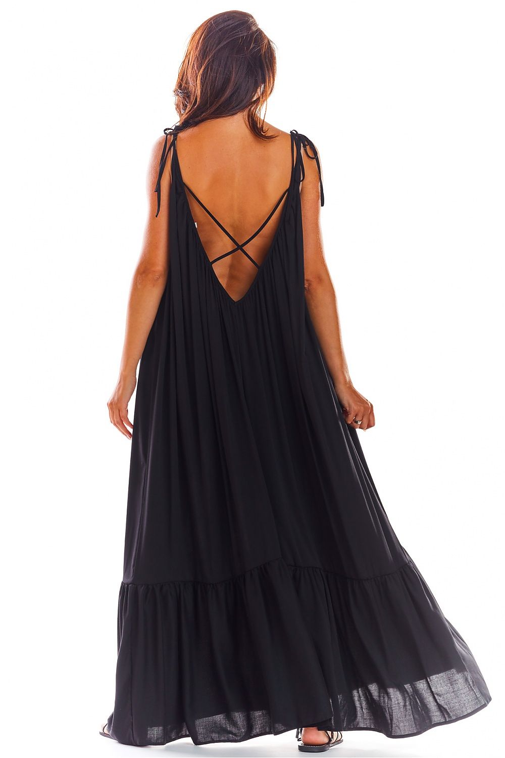 Maxi dress with open back