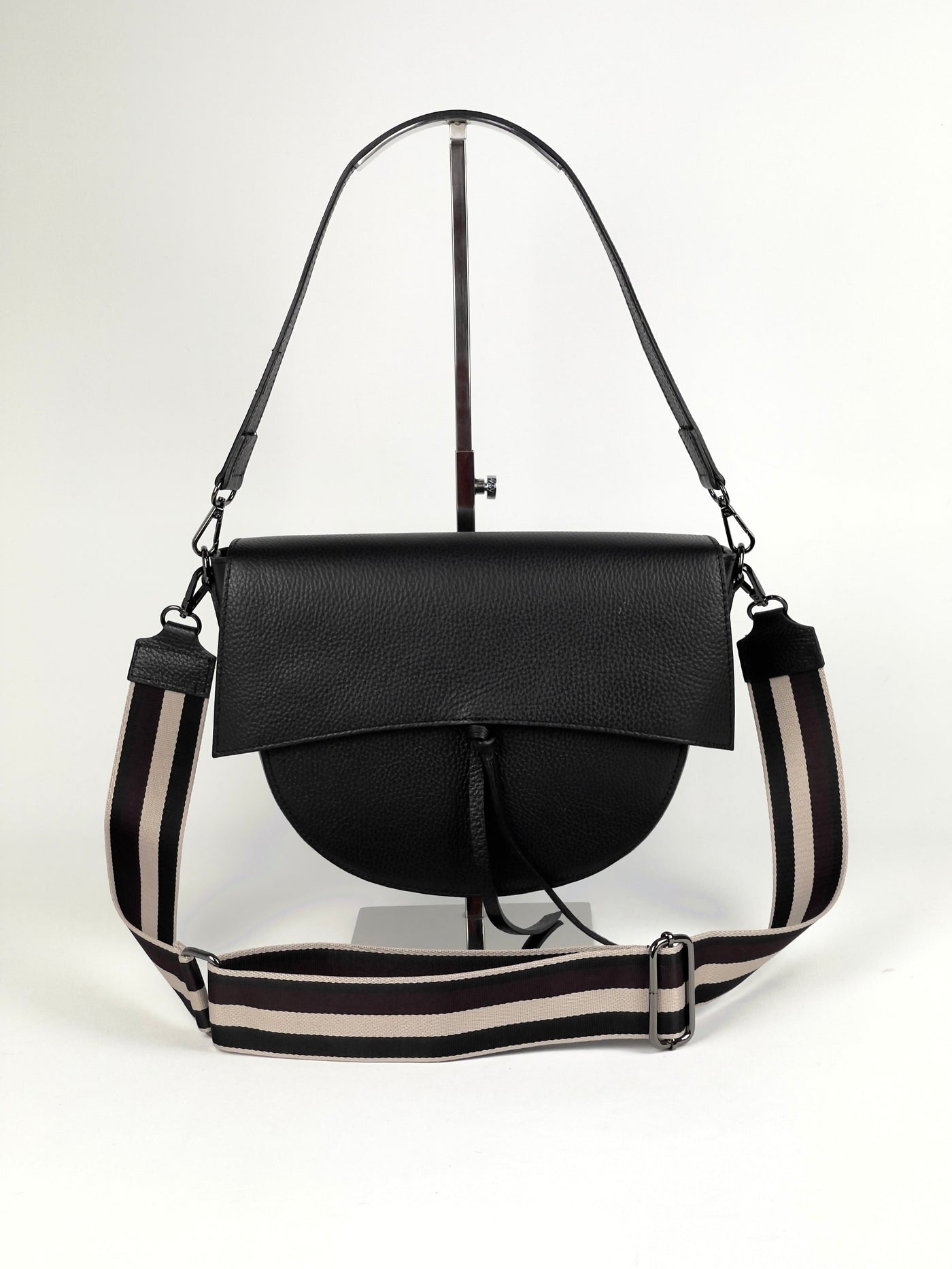 Leather bag "Modica" with 2 shoulder straps, Black