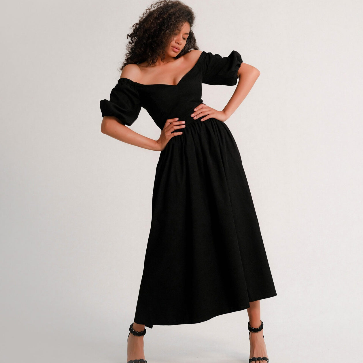 Klänning "Leelegance" i manchester, Svart - Latalia.se