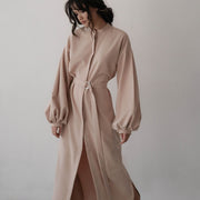 Skjortklänning med puffärmar och skärp "Lille", Beige - Latalia.se