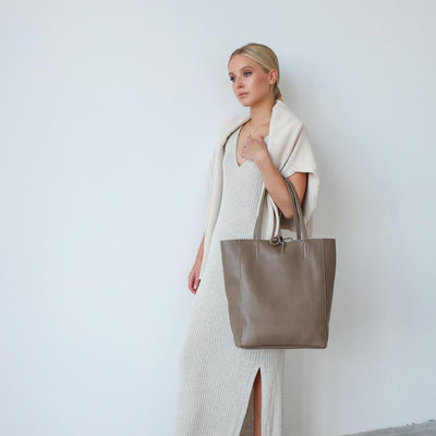 Leather bag "Anzio" with zipper, Taupe