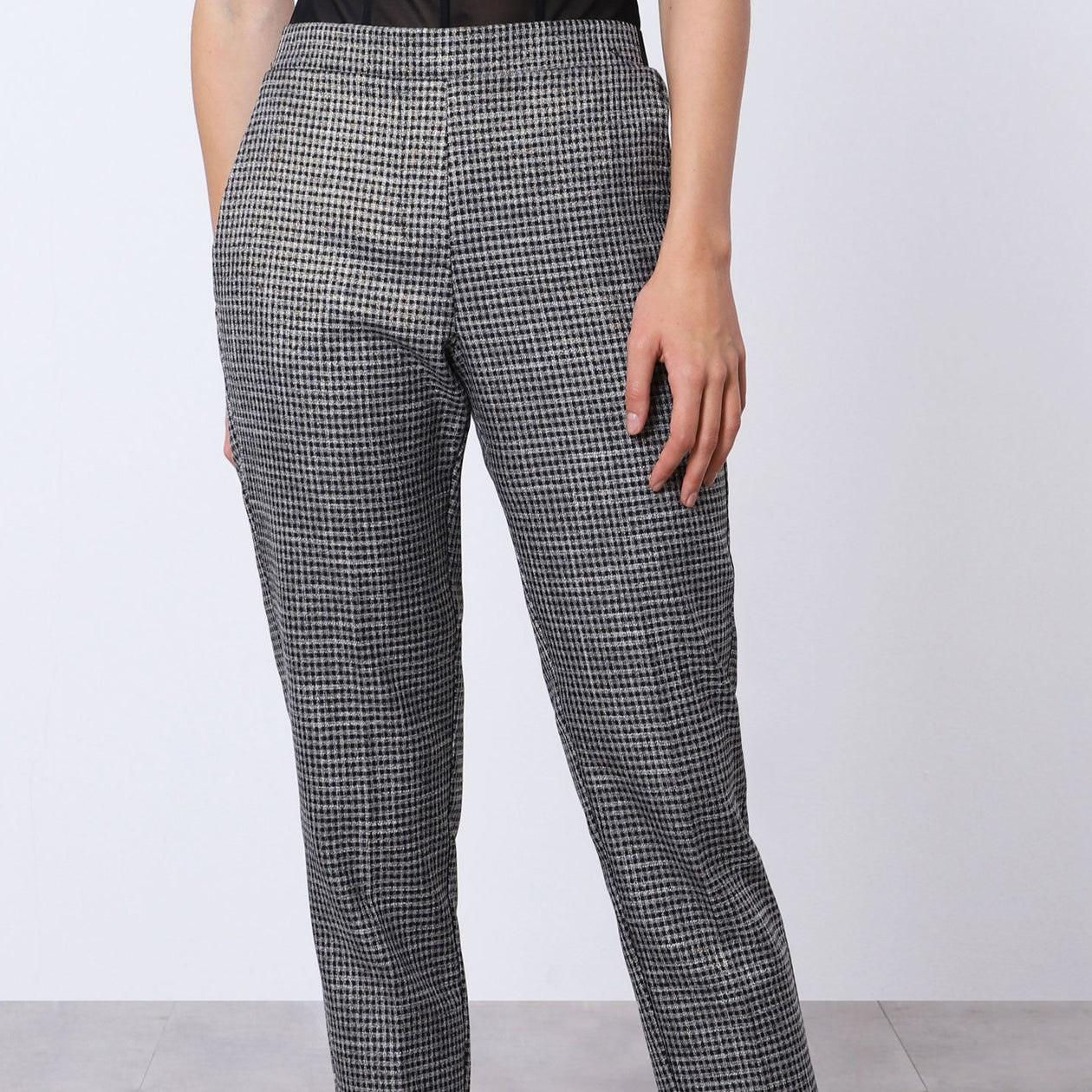 Rutiga byxor med elastisk midja - Latalia.se